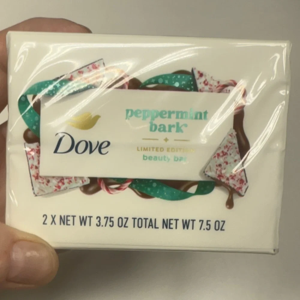 Dove Limited Edition Peppermint Bark Beauty Bar Set of 2